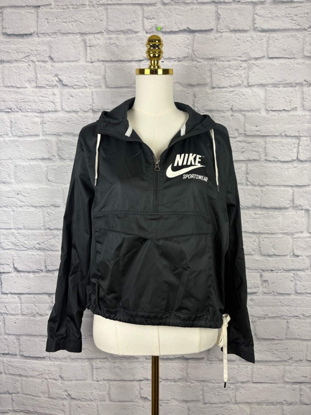 Nike Women's Archive Sportswear Black Jacket Spell Out Retro size S - Picture 2 of 8